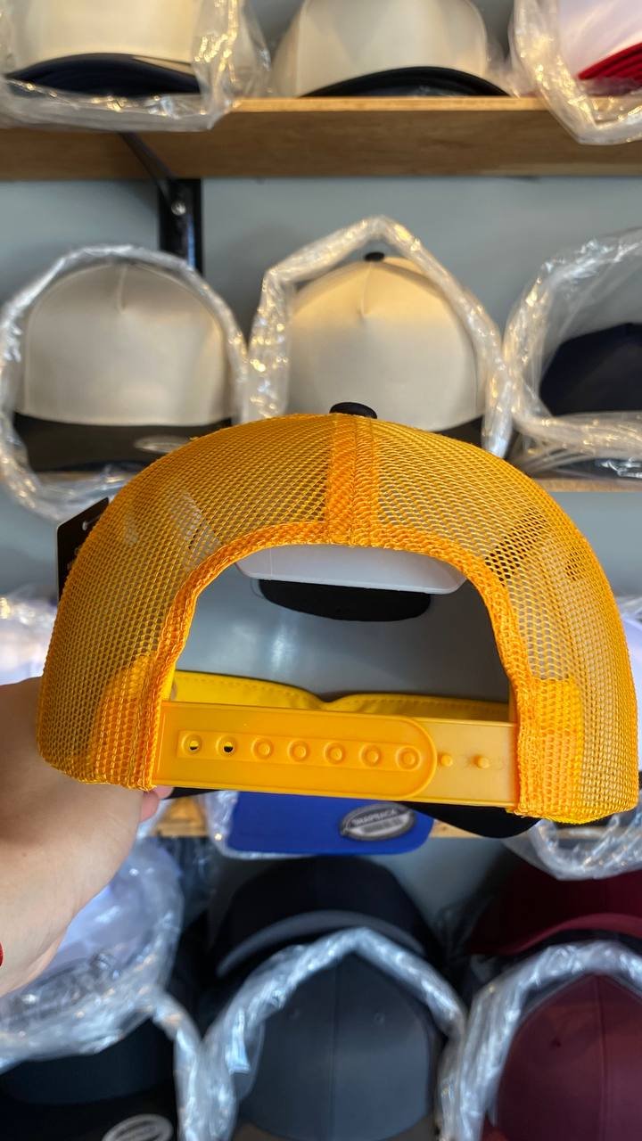 Gorra Negro/Amarillo