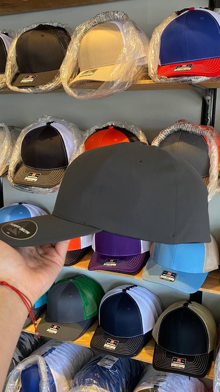 Gorra Gris nuevo 2024